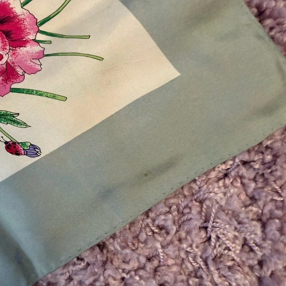 N/A elegant silk
